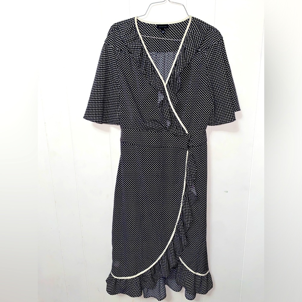 Who What Wear Dress. Black with white polka dots. Size small.